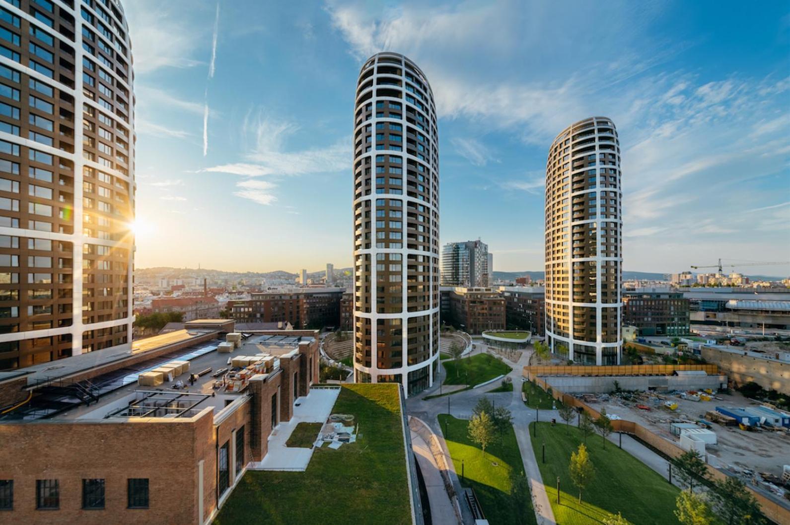 Elegant Escape Apartment II - City Centre Bratislava Exterior photo